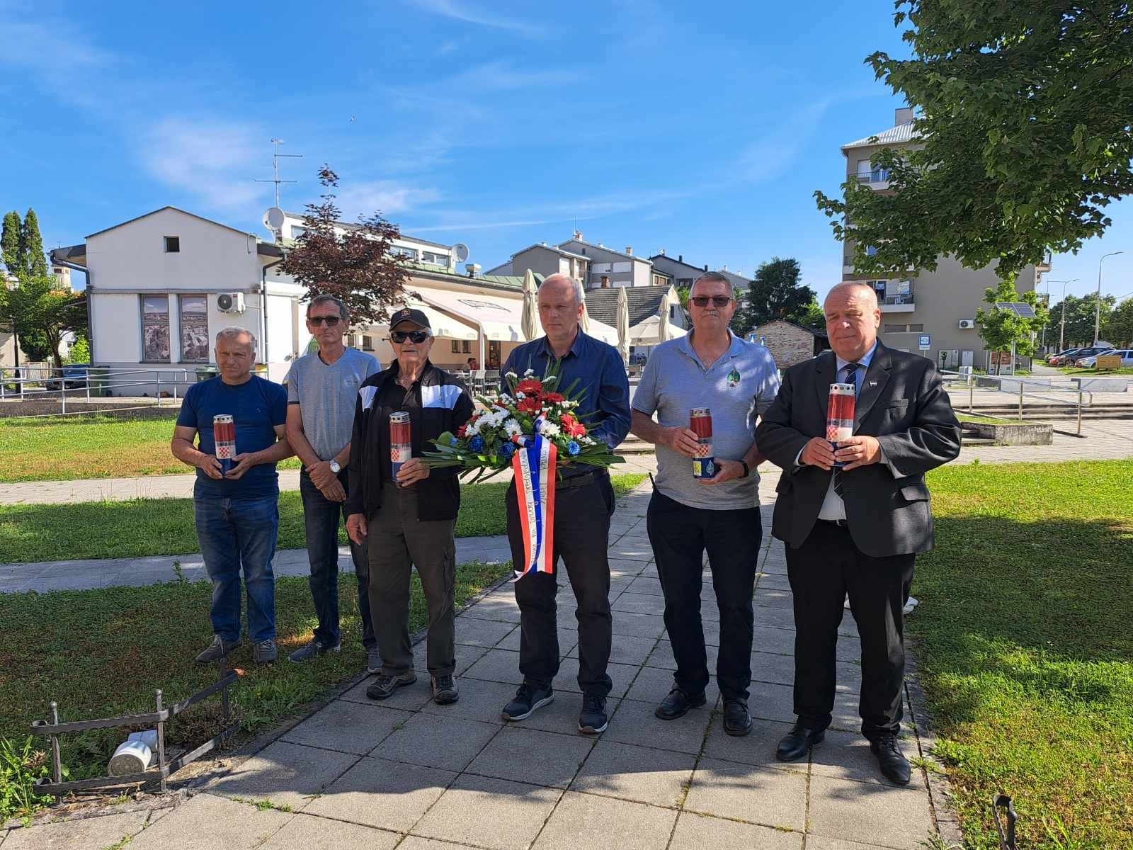 Položeni vijenci povodom Dana državnosti